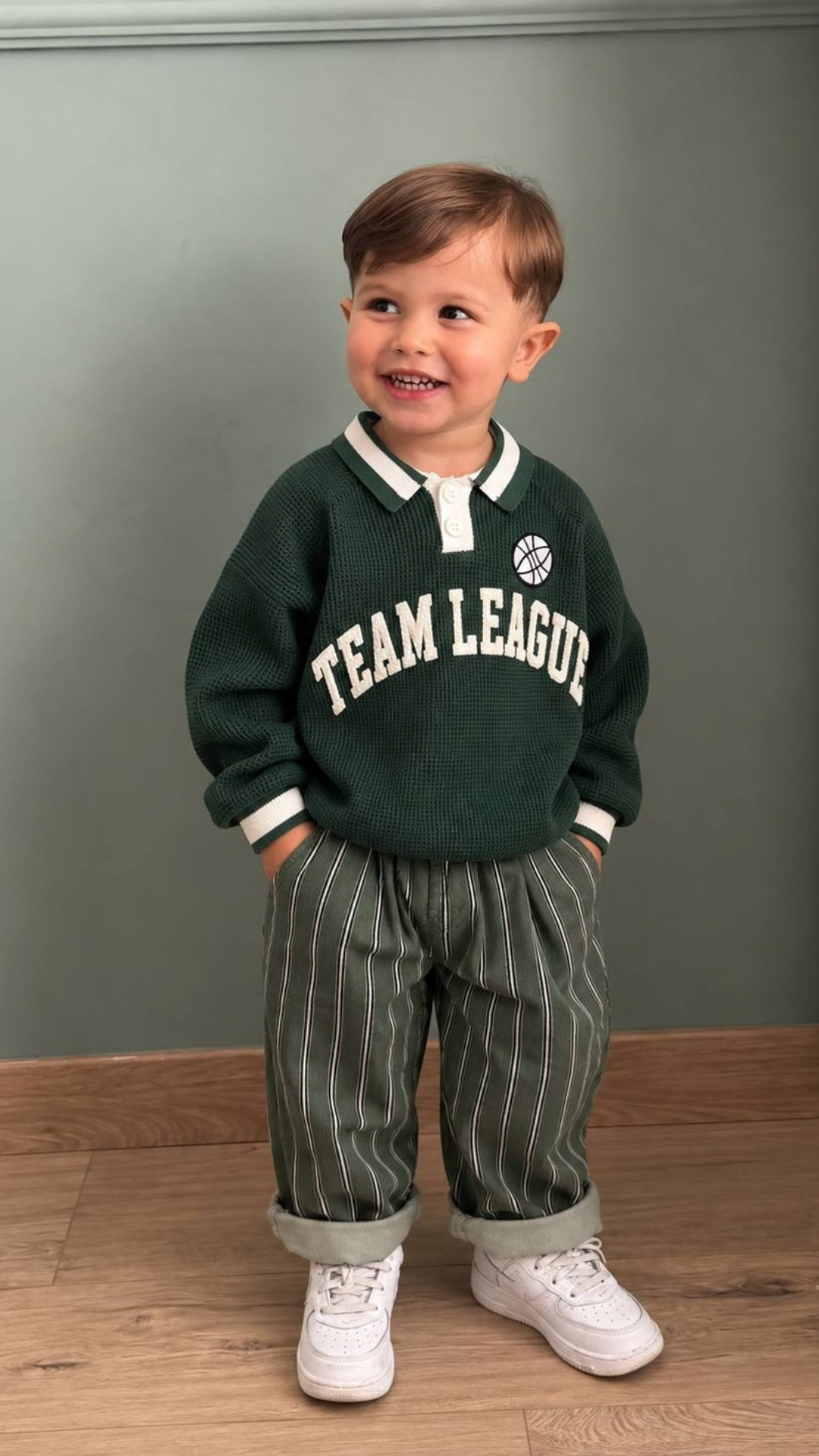 Team League Striped Pants Set