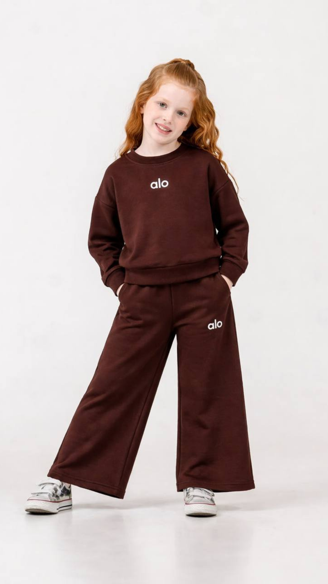 Harby Kids Cozy Motion Lounge Set for kids, featuring a comfortable matching top and pants in soft fabric.