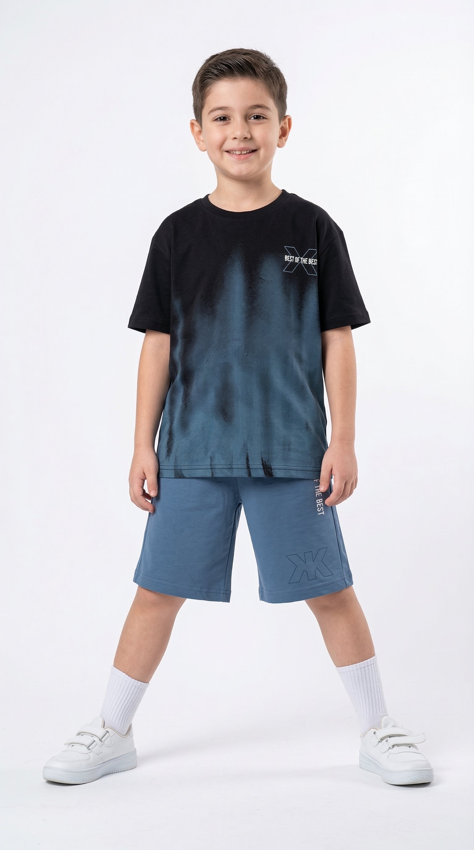 Urban Motion Set by Kocak Kids, stylish children’s clothing set featuring colorful, modern designs for kids.
